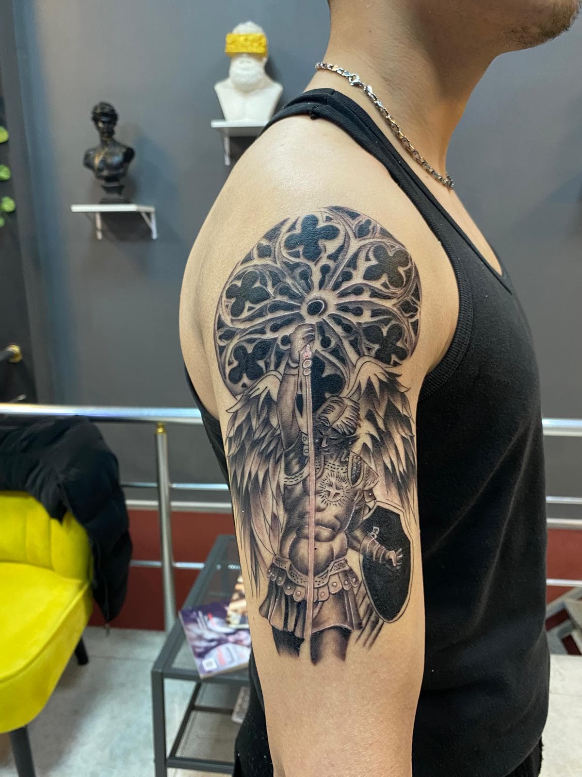 Tarih dövmesi, minimal yazı tasarım — Ersin Tattoo Bakırköy