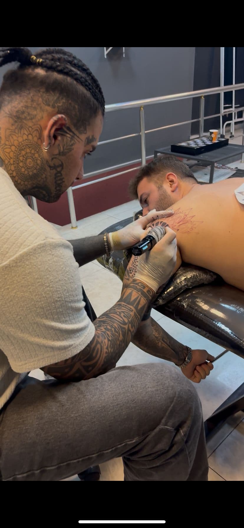 Ersin Tattoo Bakırköy steril ortamda piercing ve dövme stüdyosu